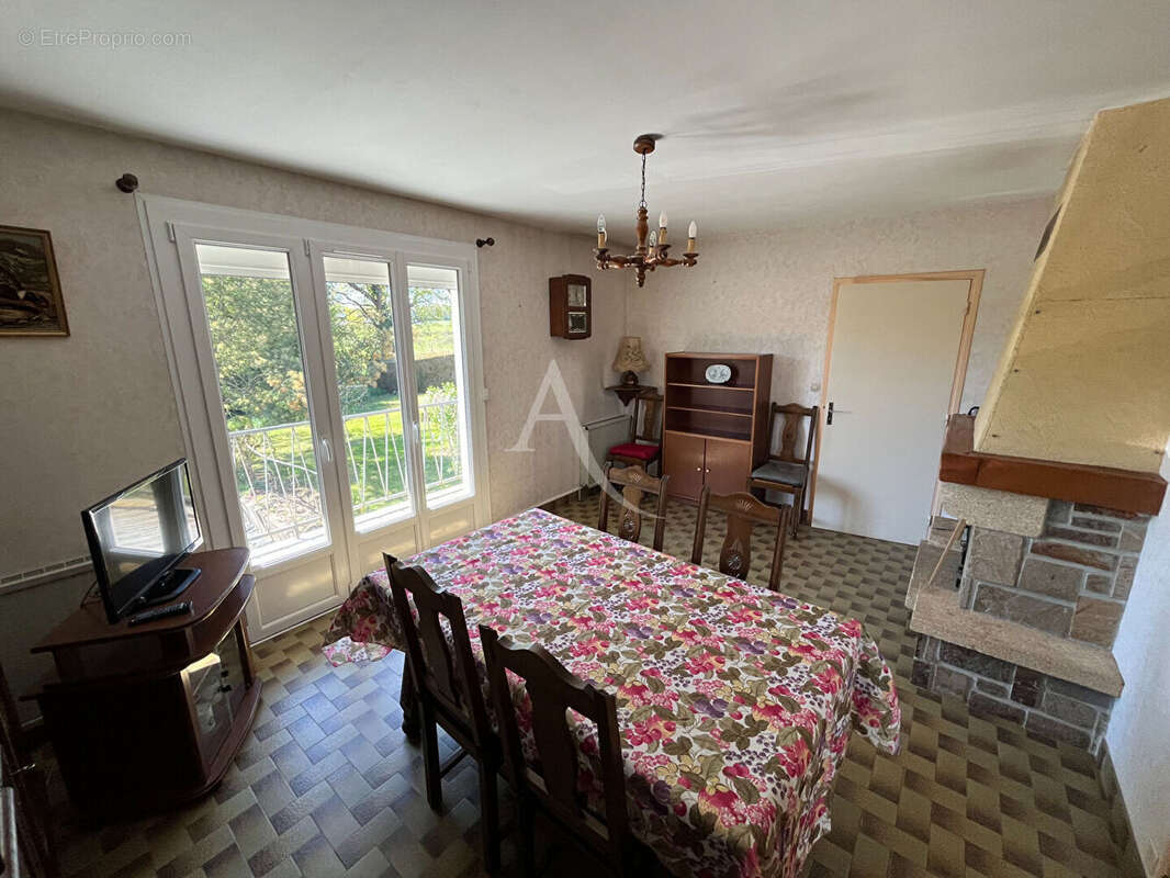 Maison à CHATEAU-RENAULT