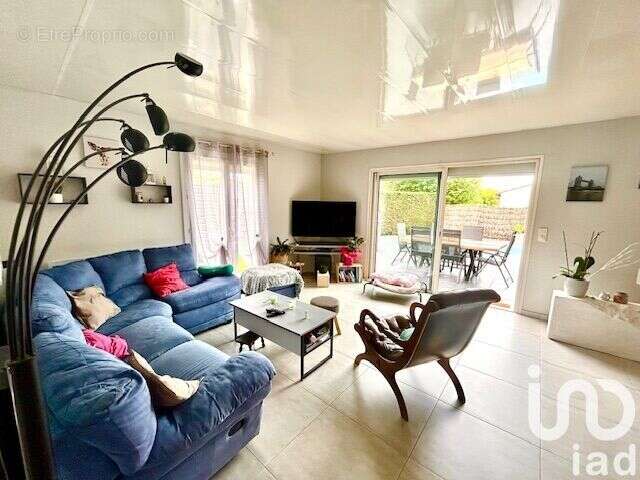 Photo 3 - Maison à IZON