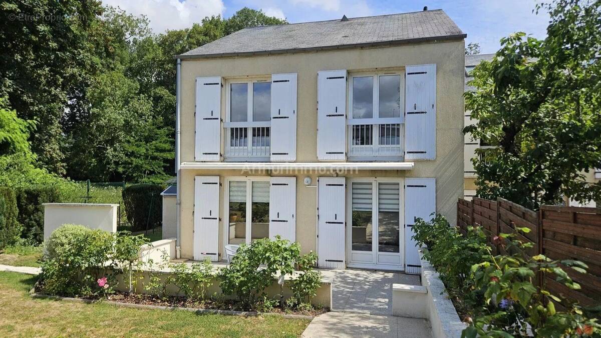 Maison à HEROUVILLE-SAINT-CLAIR