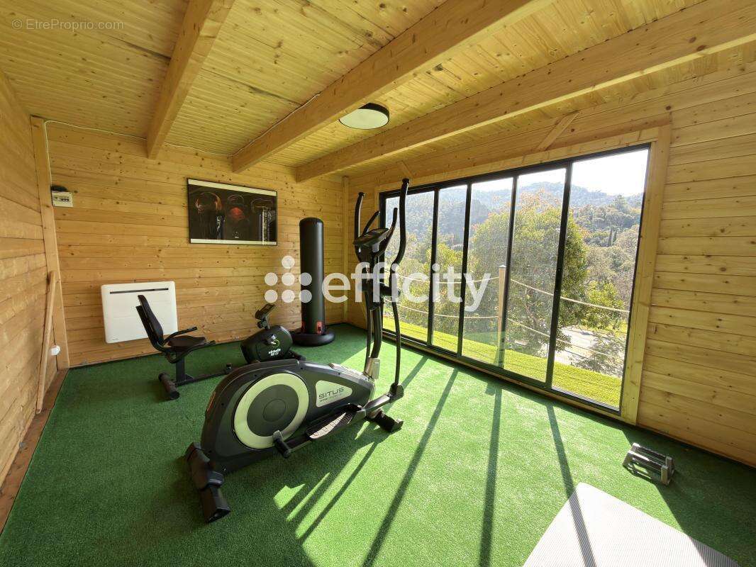 Maison 150 m² à Mandelieu-La-Napoule  - photo 7
