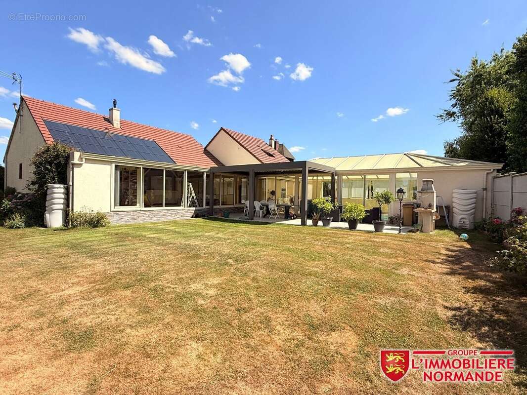 Maison à PACY-SUR-EURE