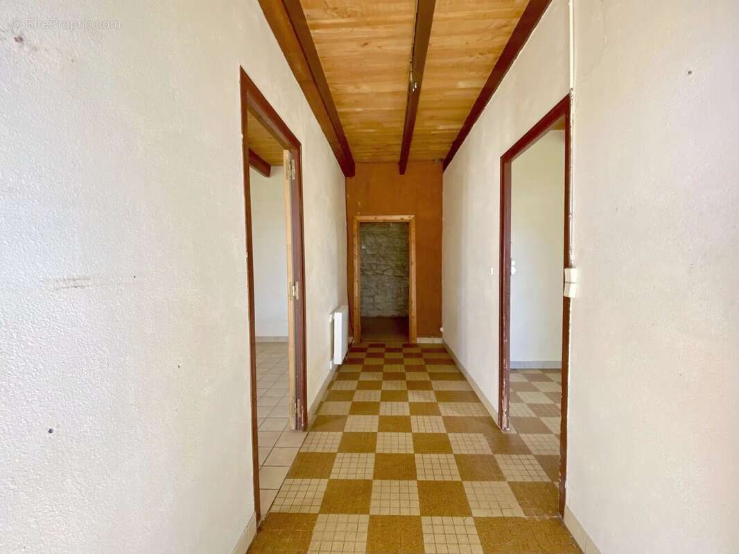 Maison à MONFLANQUIN