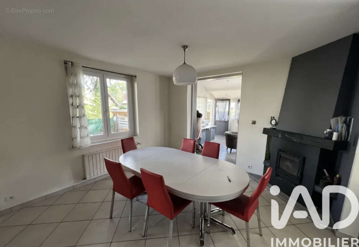 Maison 139 m² à Annemasse  - photo 9