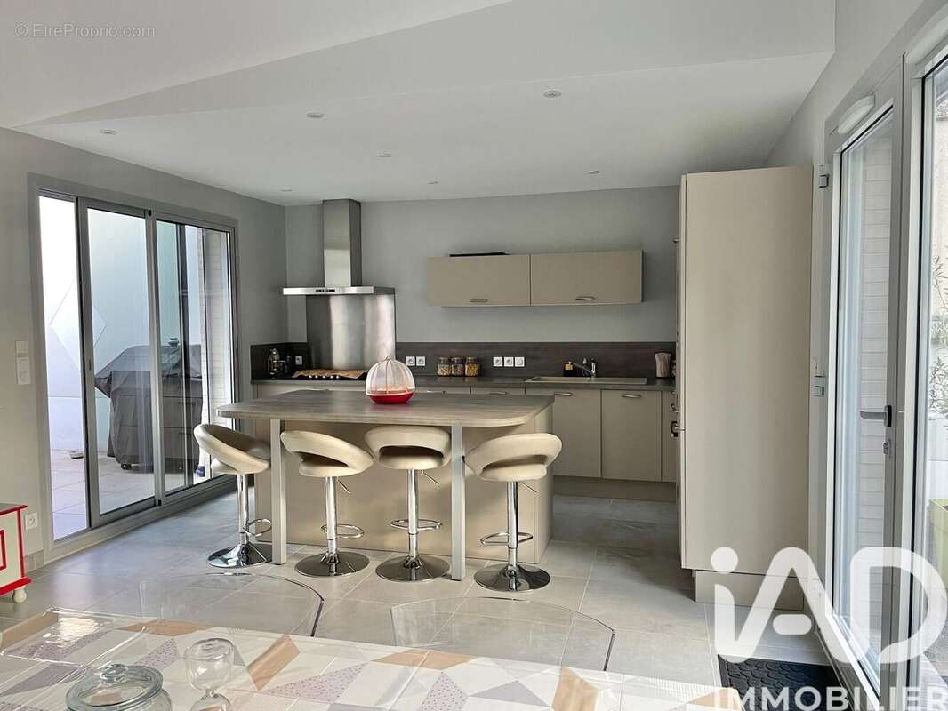 Photo 5 - Maison à REIMS