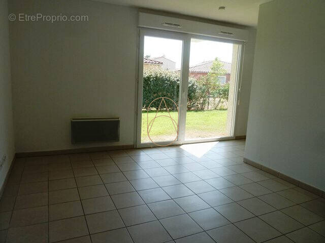 Appartement à RODILHAN