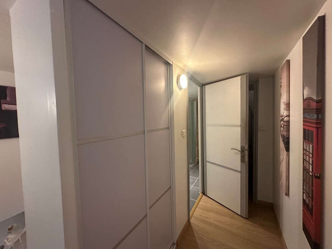 Appartement à HYERES