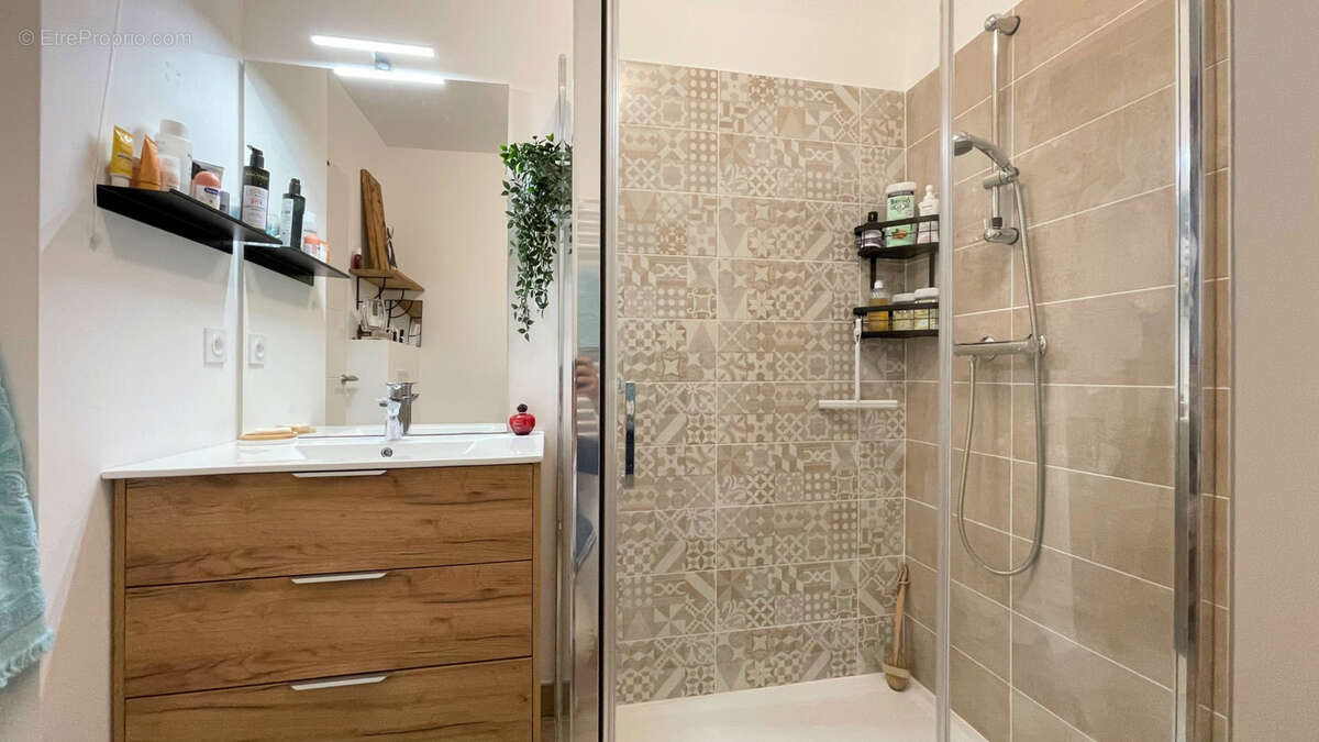 Appartement à UZES