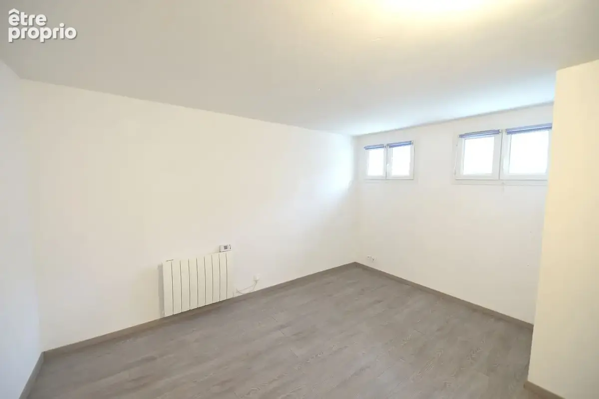 Maison 110 m² à Saint-Georges-De-Didonne  - photo 5