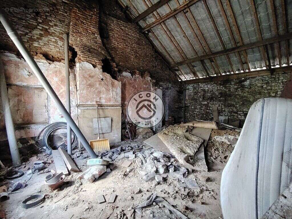Ensemble immobilier - photo 8