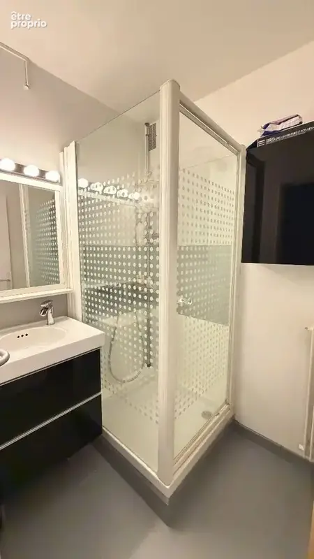 Appartement familial 5 pièces avec balcon, parkings et cave - photo 12