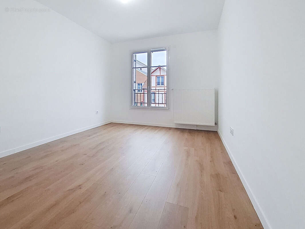 Appartement à SERRIS