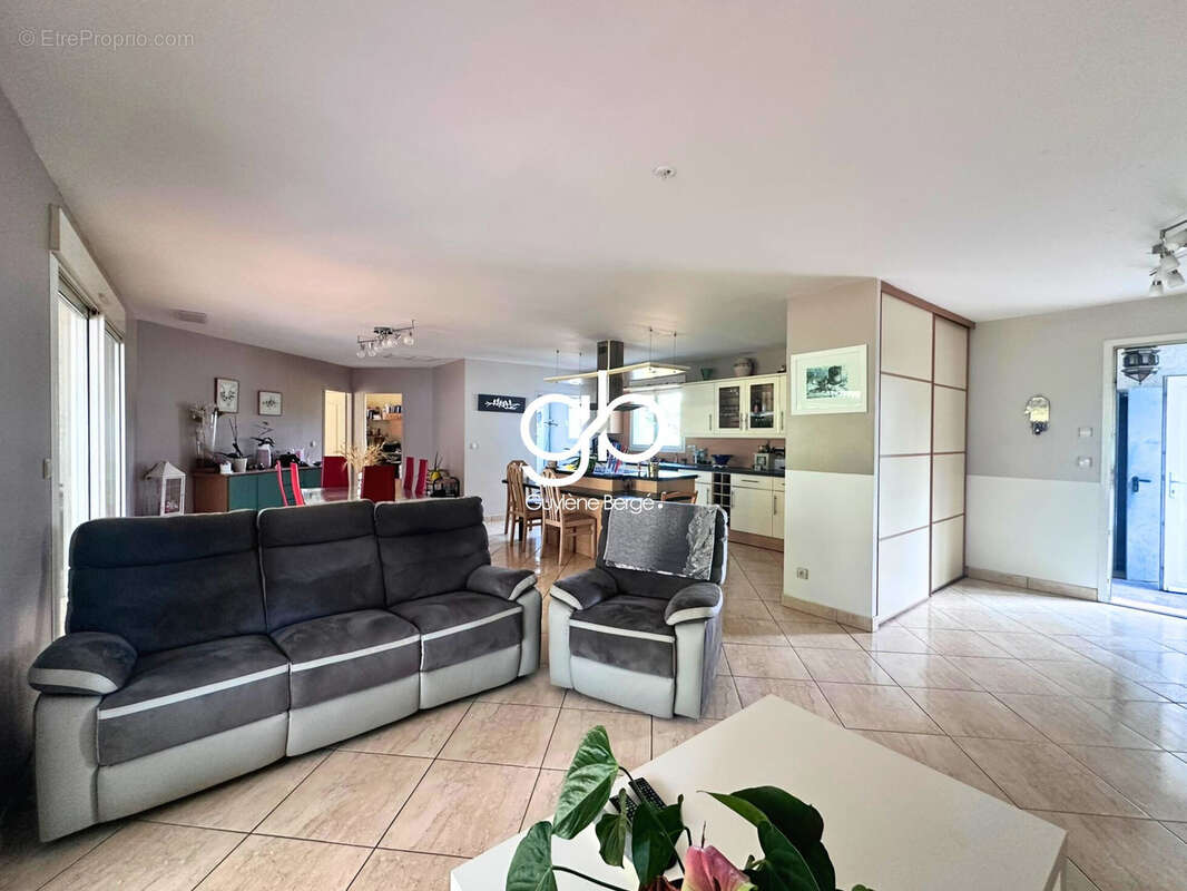 Villa plain-pied - piscine - pool house - jardin 1800 m2 - 5 chambres - pergola - garage - calme - dpe b - mon - photo 5