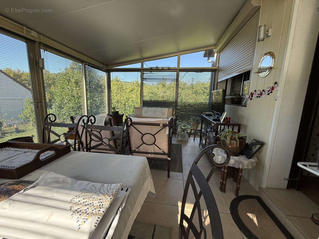 Maison à SAINT-SATUR