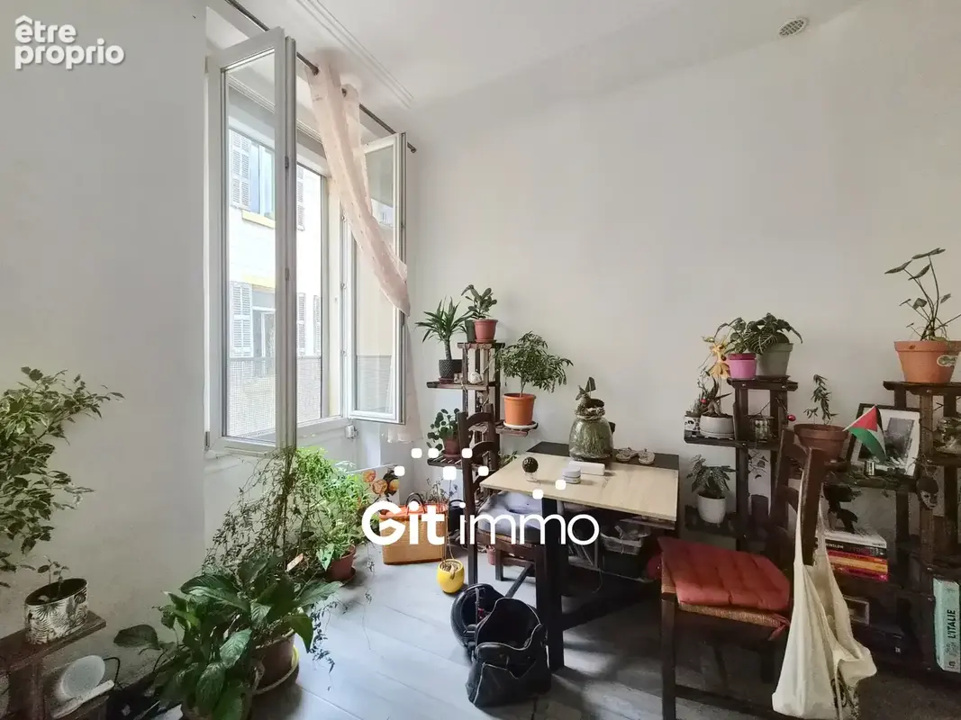 Appartement T4 loué - photo 3