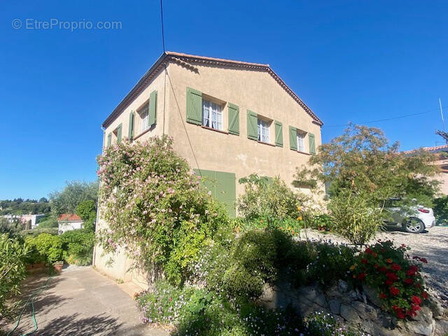 Maison à GRASSE