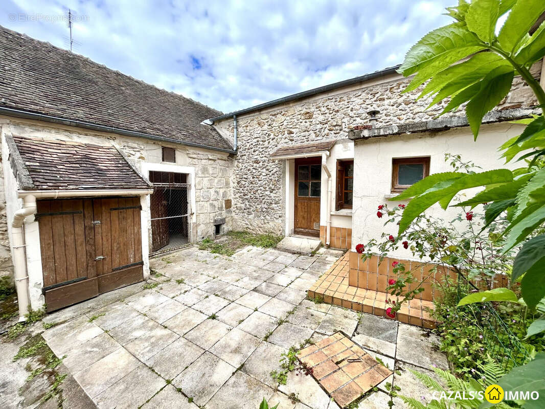 Maison à PERTHES