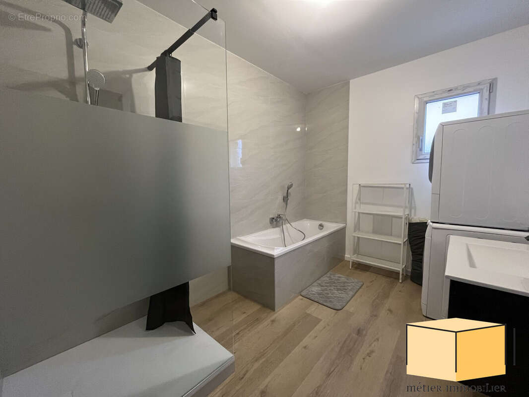 Maison 75 m² à Belley  - photo 4