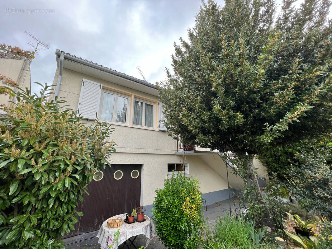 Maison à BOBIGNY