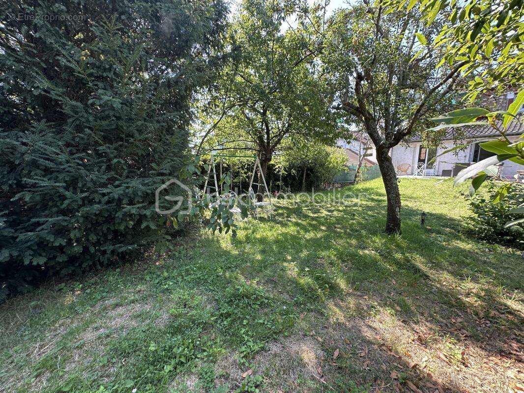 Maison à VERRIERES-LE-BUISSON