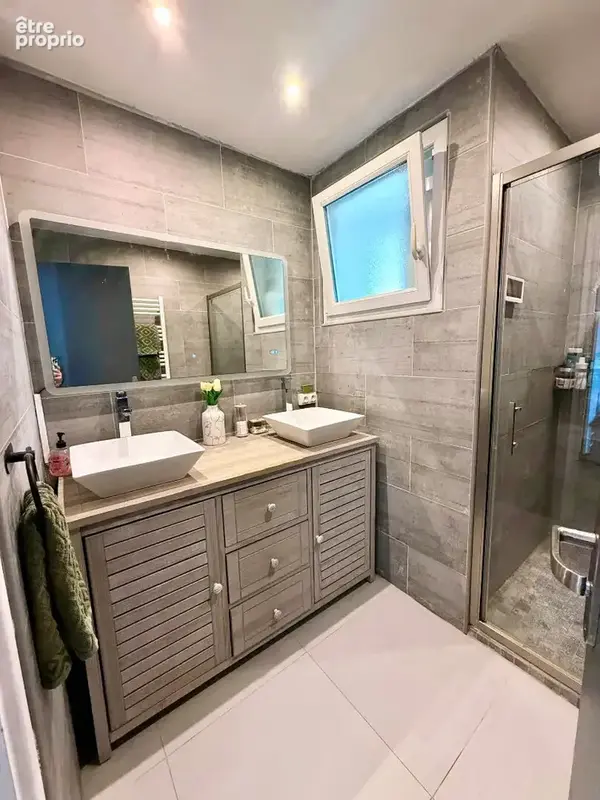Appartement t3 avec jardin, terrasse et piscine - photo 10
