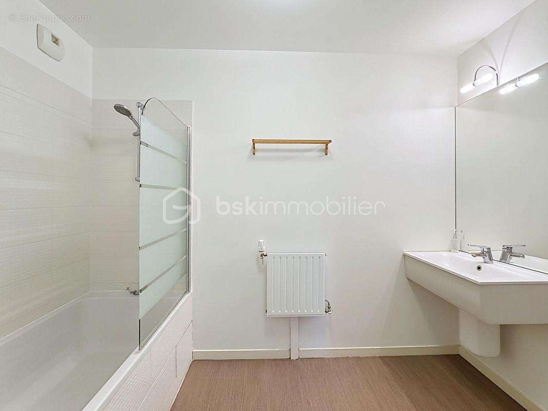 Appartement à BAGNEUX