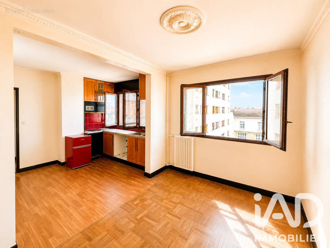 Photo 1 - Appartement à PARIS-18E