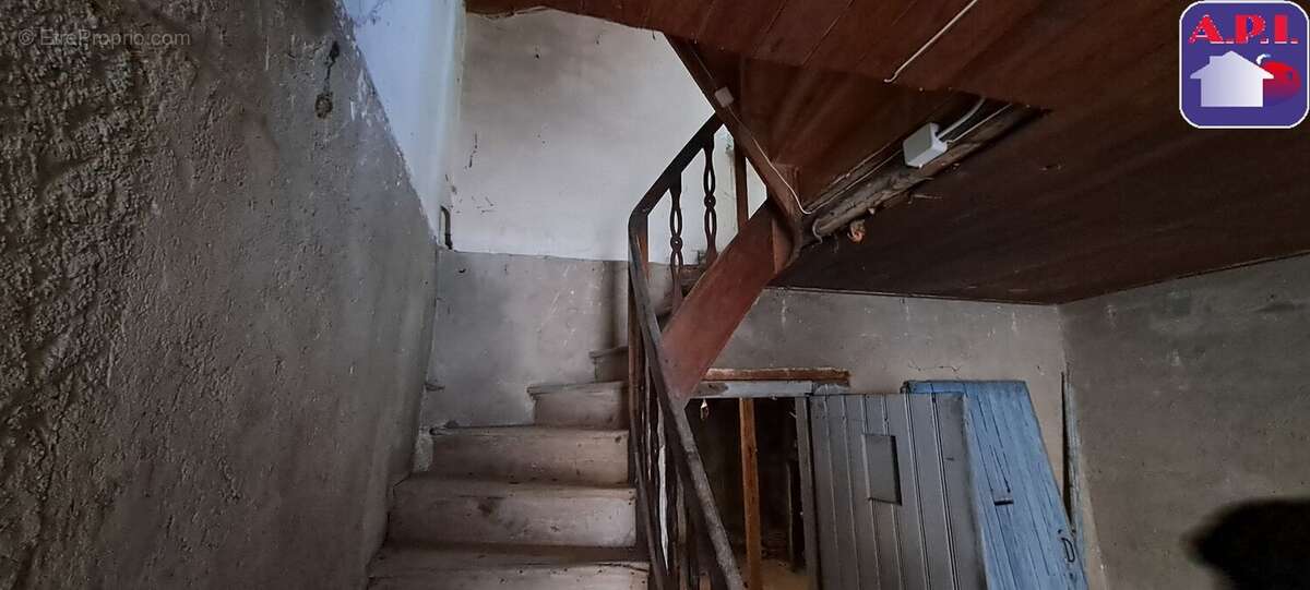 Maison à LAROQUE-D'OLMES