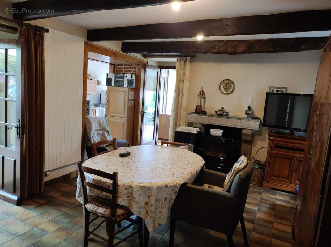 Maison à CHATELAUDREN