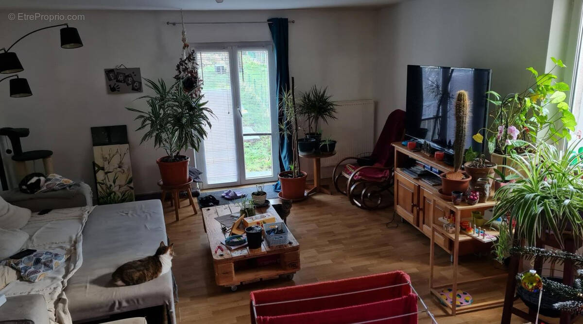 Appartement à BOURDONNAY