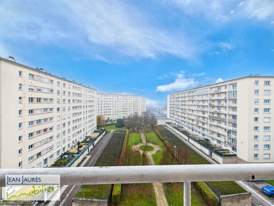 Appartement à SAINT-ANDRE-LES-VERGERS