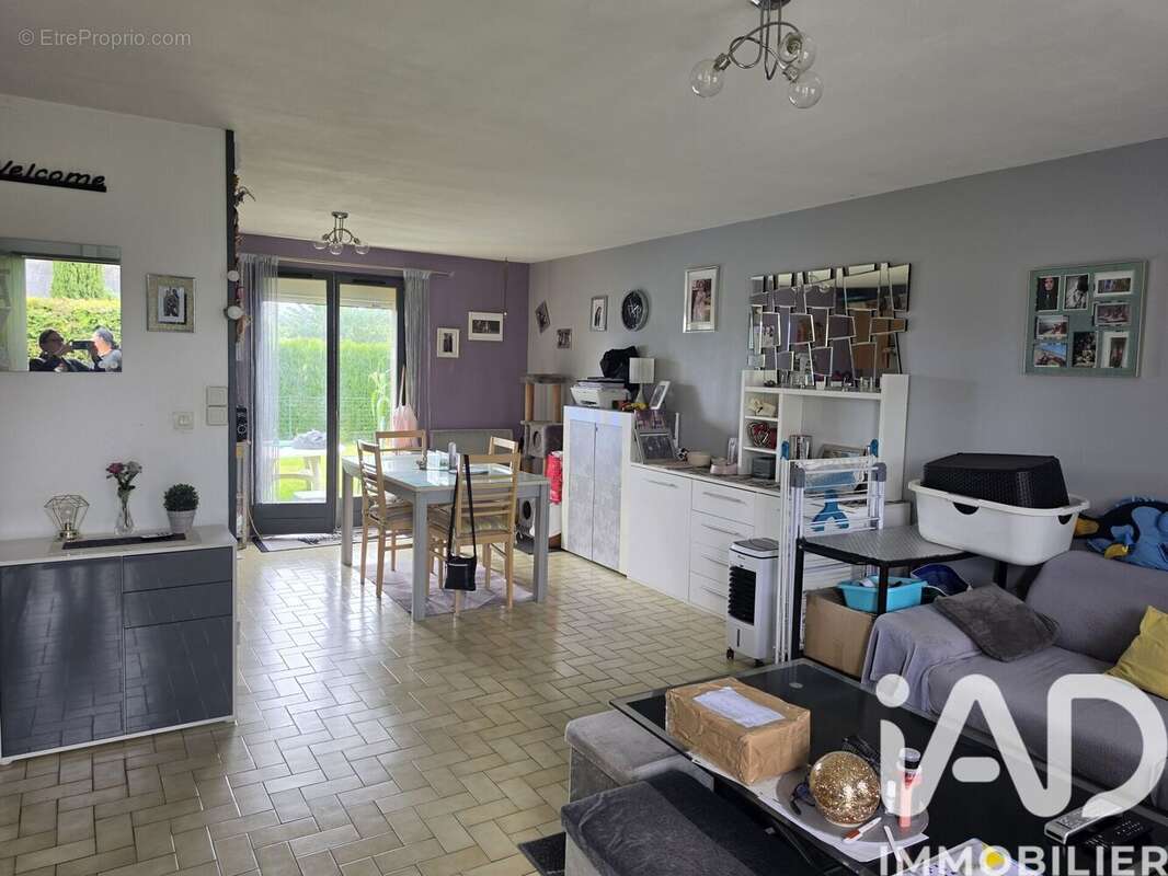 Photo 3 - Maison à ISSE