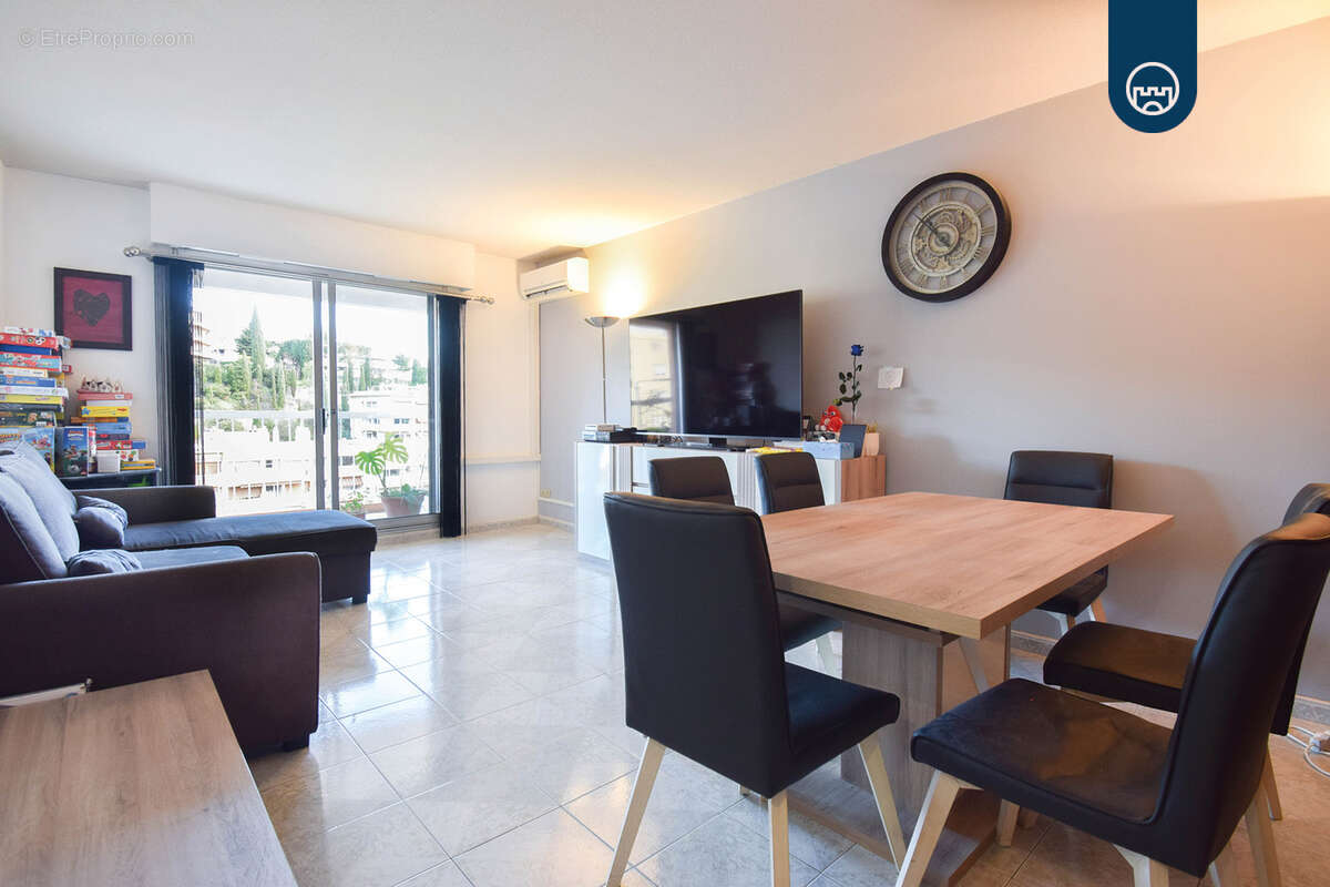 Nice - lanterne - appartement - 4 pieces -  75,5 m2 - vue mer - photo 3