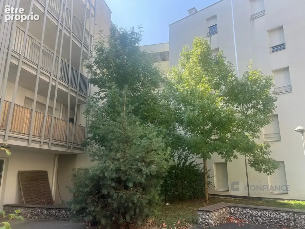 Appartement 2 pièces 39 m² à vendre à Saint-Priest (69800) - photo 4