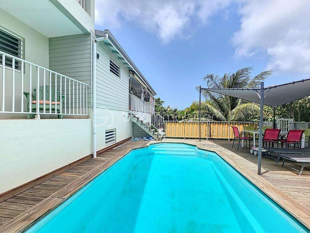 Maison à SAINTE-ANNE