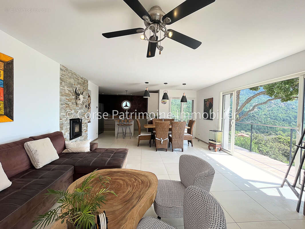 Maison à PORTO-VECCHIO