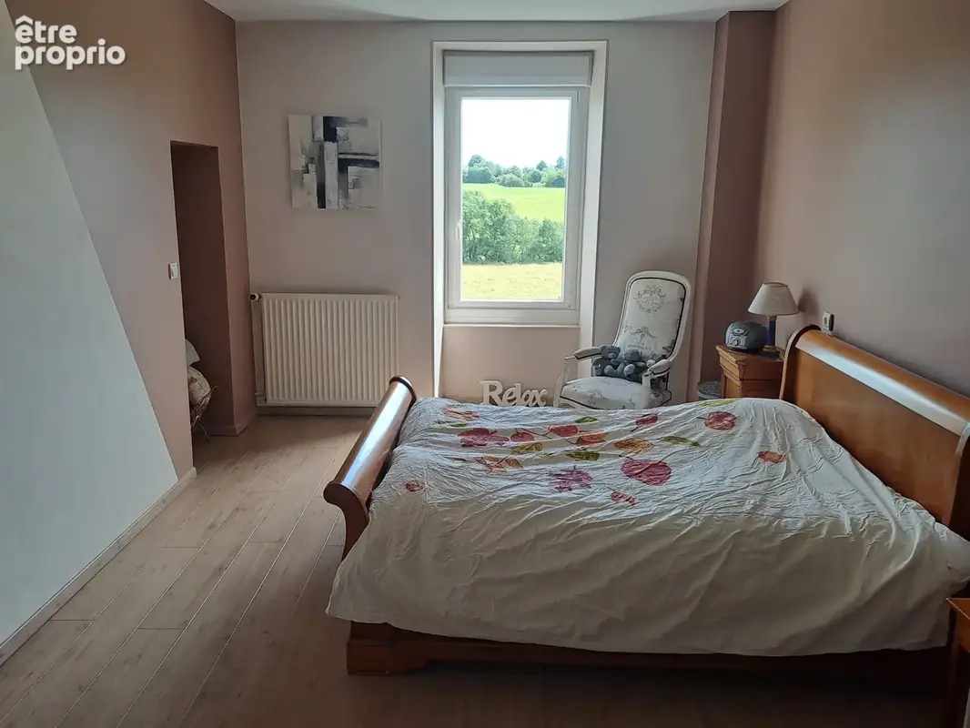 Propriété de caractère sur 3,6 hectares avec piscine - photo 11