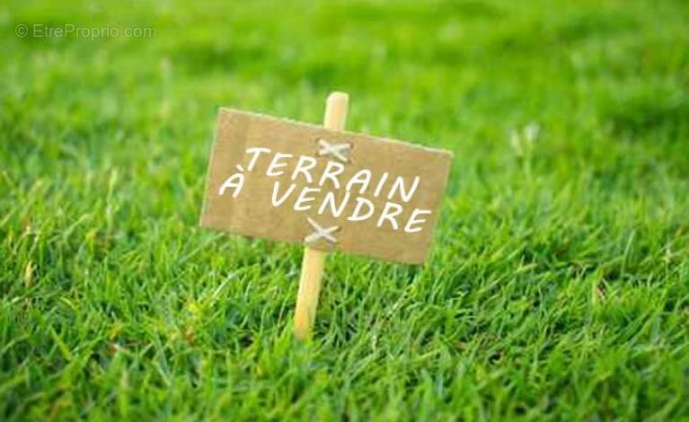 Terrain à SAINT-CHAMOND