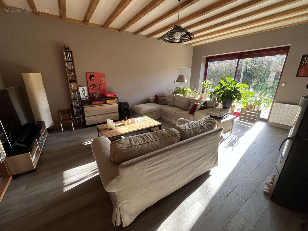 Maison à BRION-PRES-THOUET