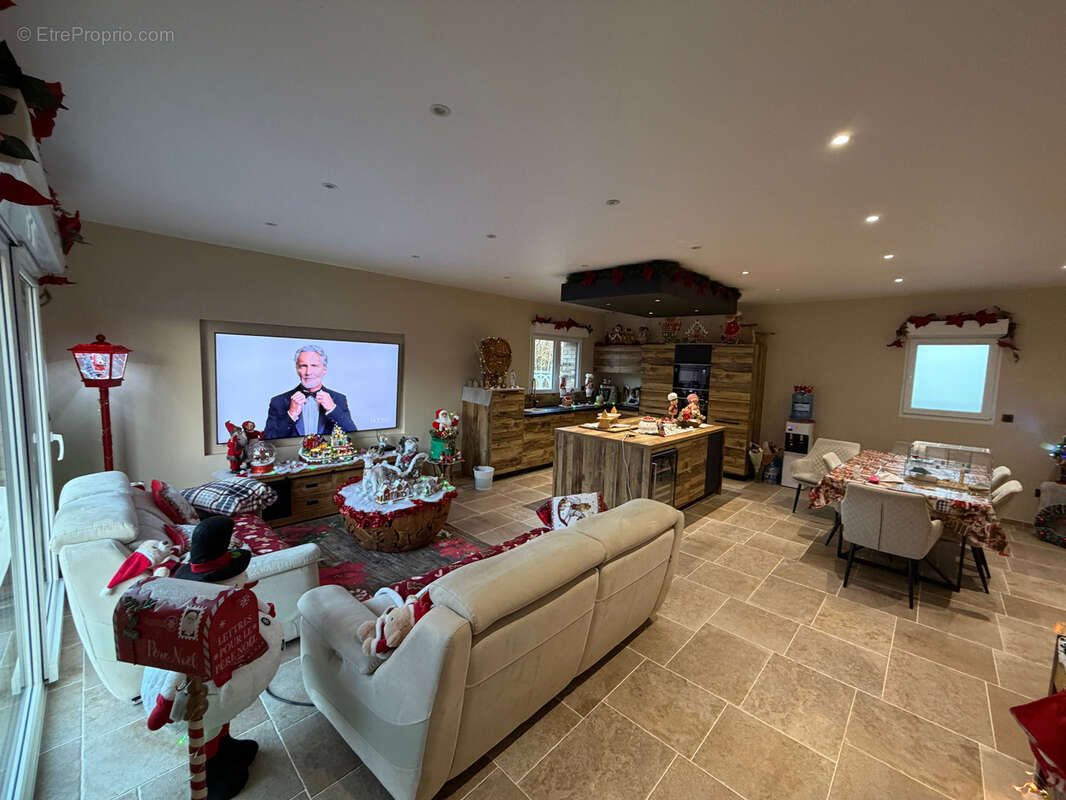 Maison à SAINT-AMAND-LES-EAUX