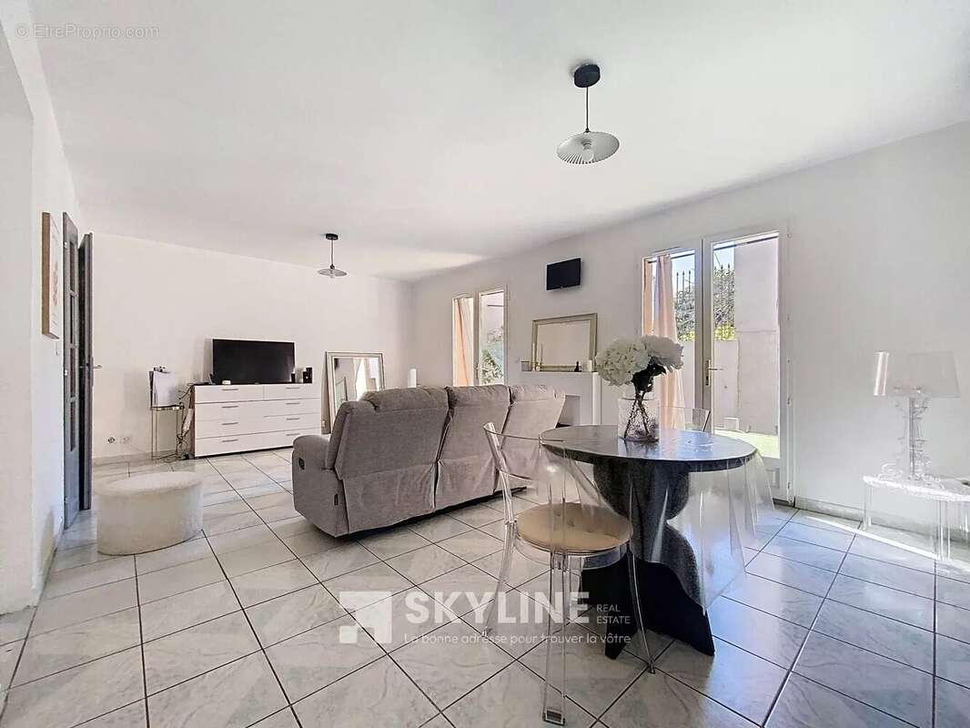 Maison à MARSEILLE-3E