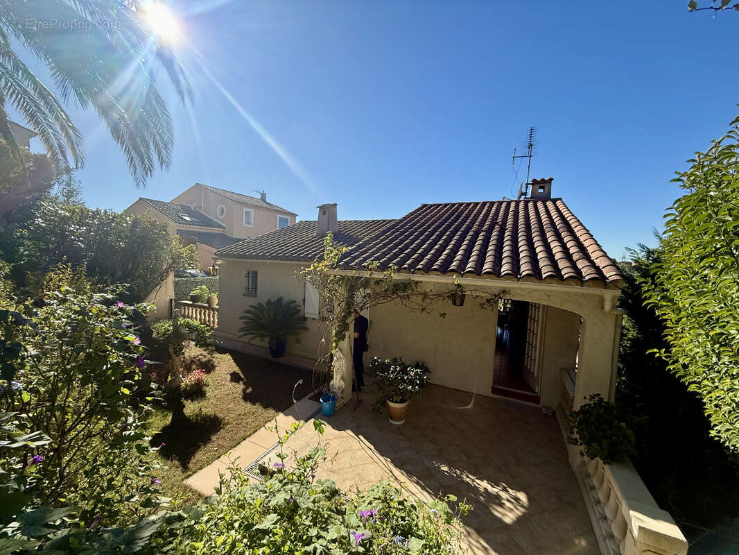 Maison à SAINT-RAPHAEL