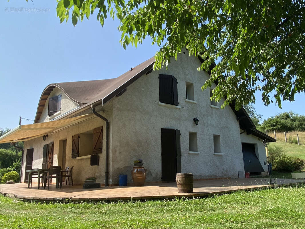 Maison à SAINT-ETIENNE-DE-VICQ
