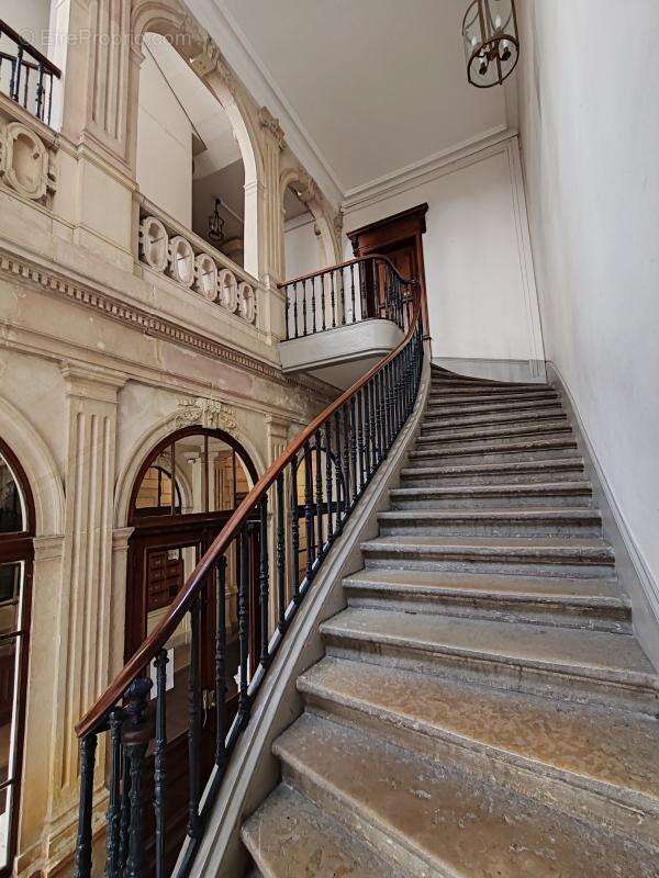 Appartement à LYON-1E