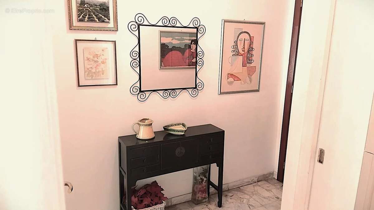 Appartement à MENTON