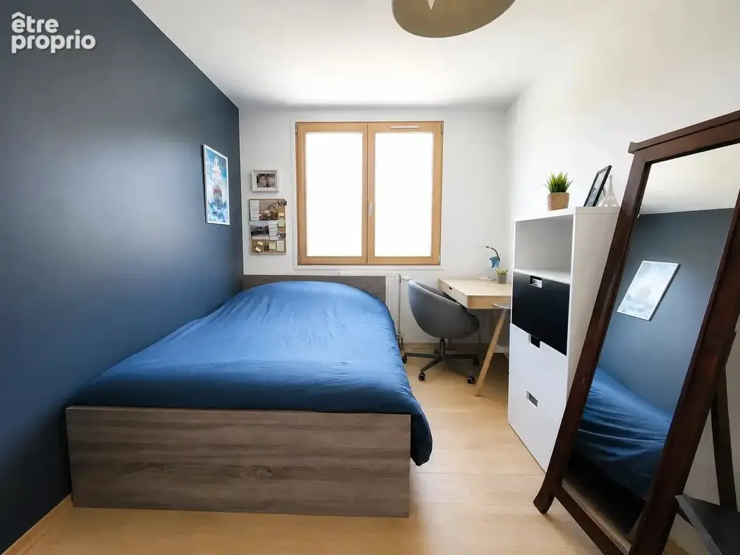 VOIRON – Appartement 5 pièces rénové avec vue panoramique - photo 16
