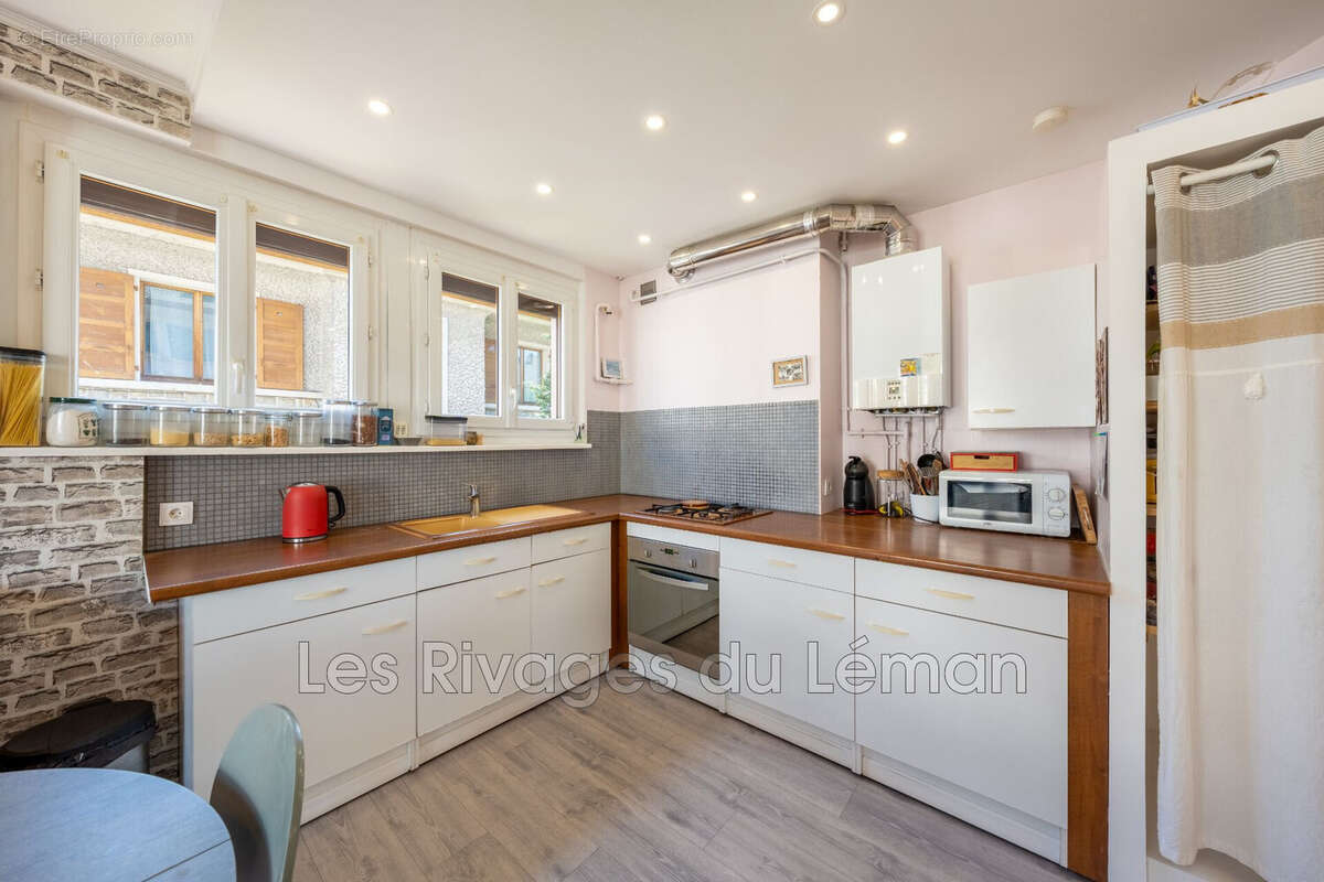 Appartement à Evian-Les-Bains  - photo 2