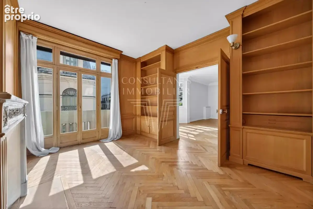 Photo Appartement à Neuilly-Sur-Seine au prix de 1 790 000€