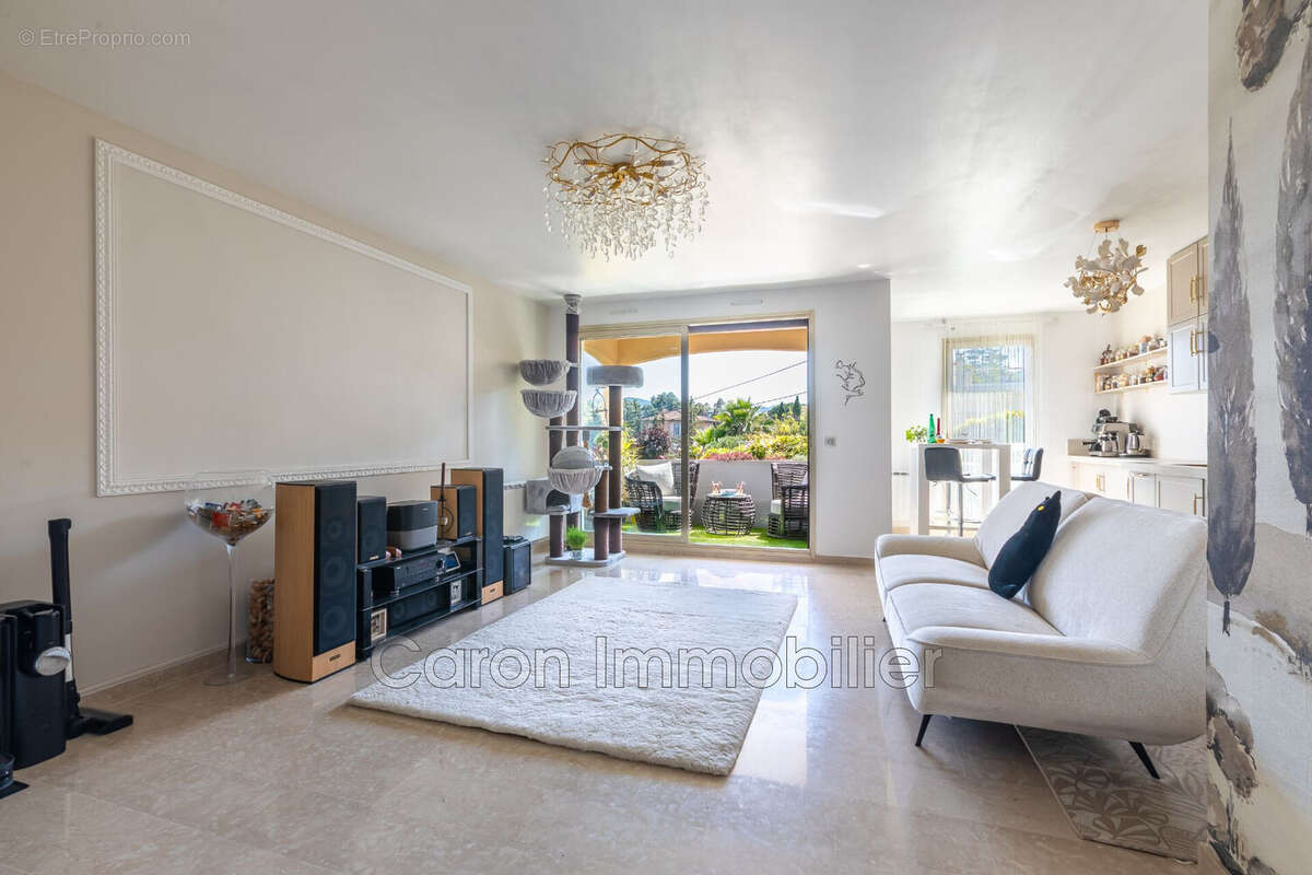 Maison 124 m² à Mandelieu-La-Napoule  - photo 2