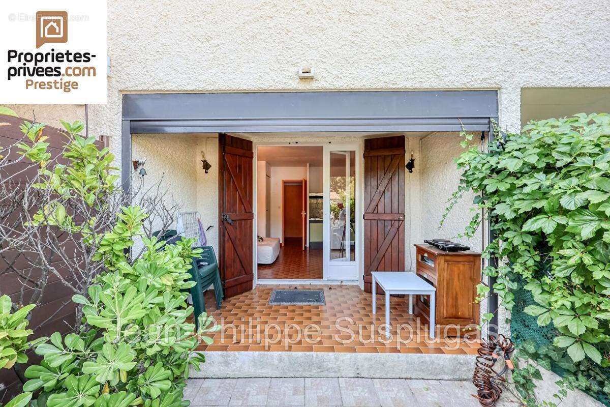 Appartement à SAINT-CYR-SUR-MER
