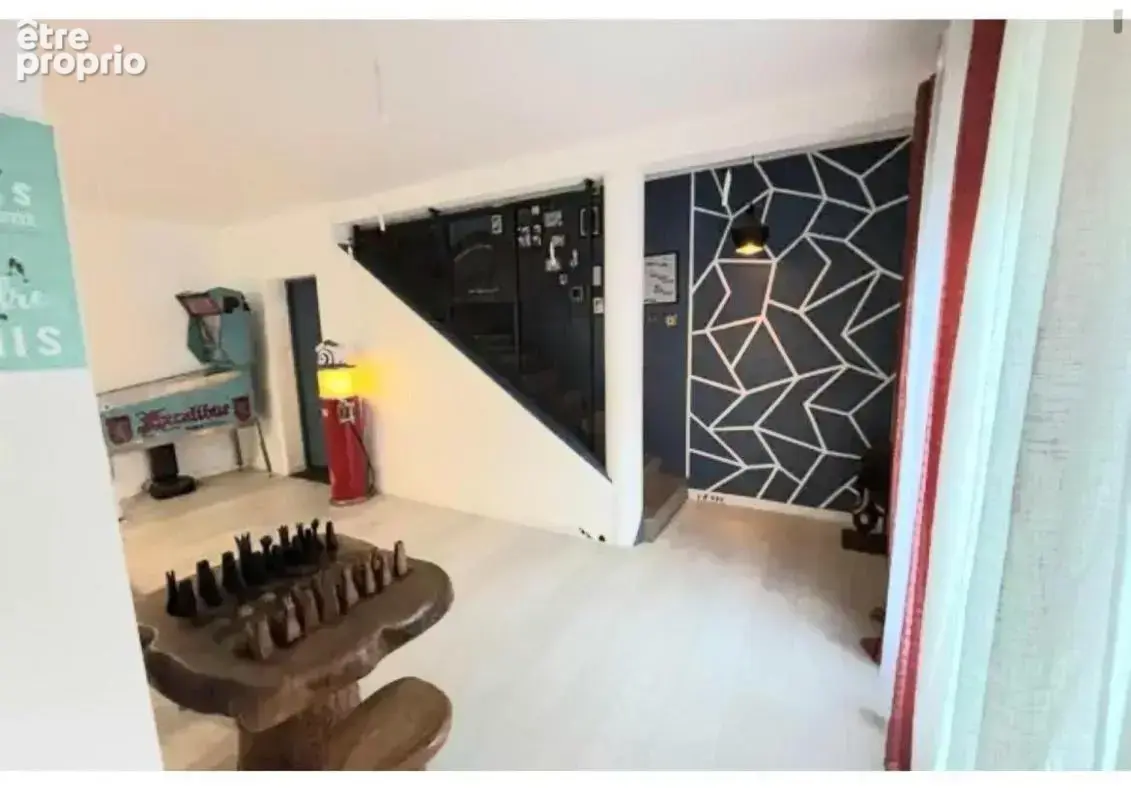 À vendre : Magnifique Maison de 8 pièces 260m² à  Nanteuil Saâcy-Sur-Marne - photo 3